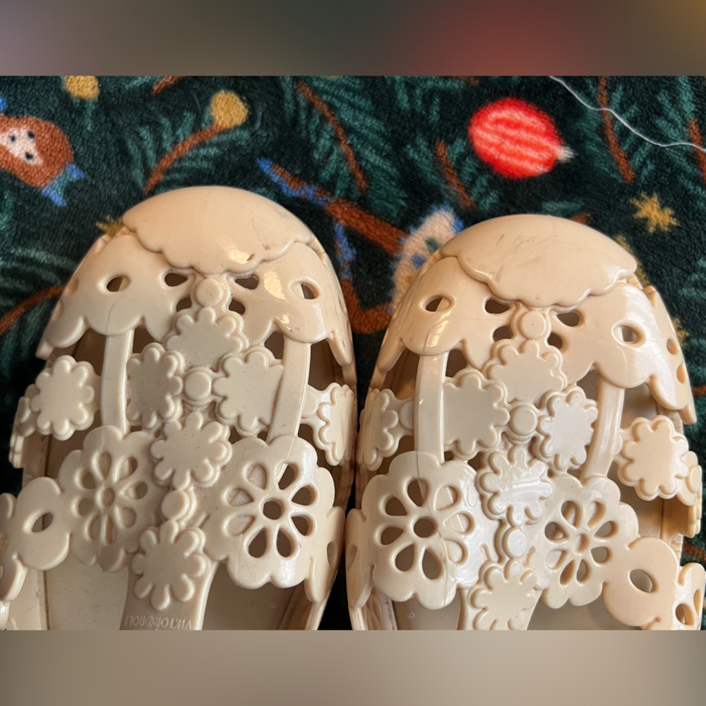 Womens Melissa x Viktor Rolf Possession lace cream jelly sandals size 7 - Picture 6 of 7